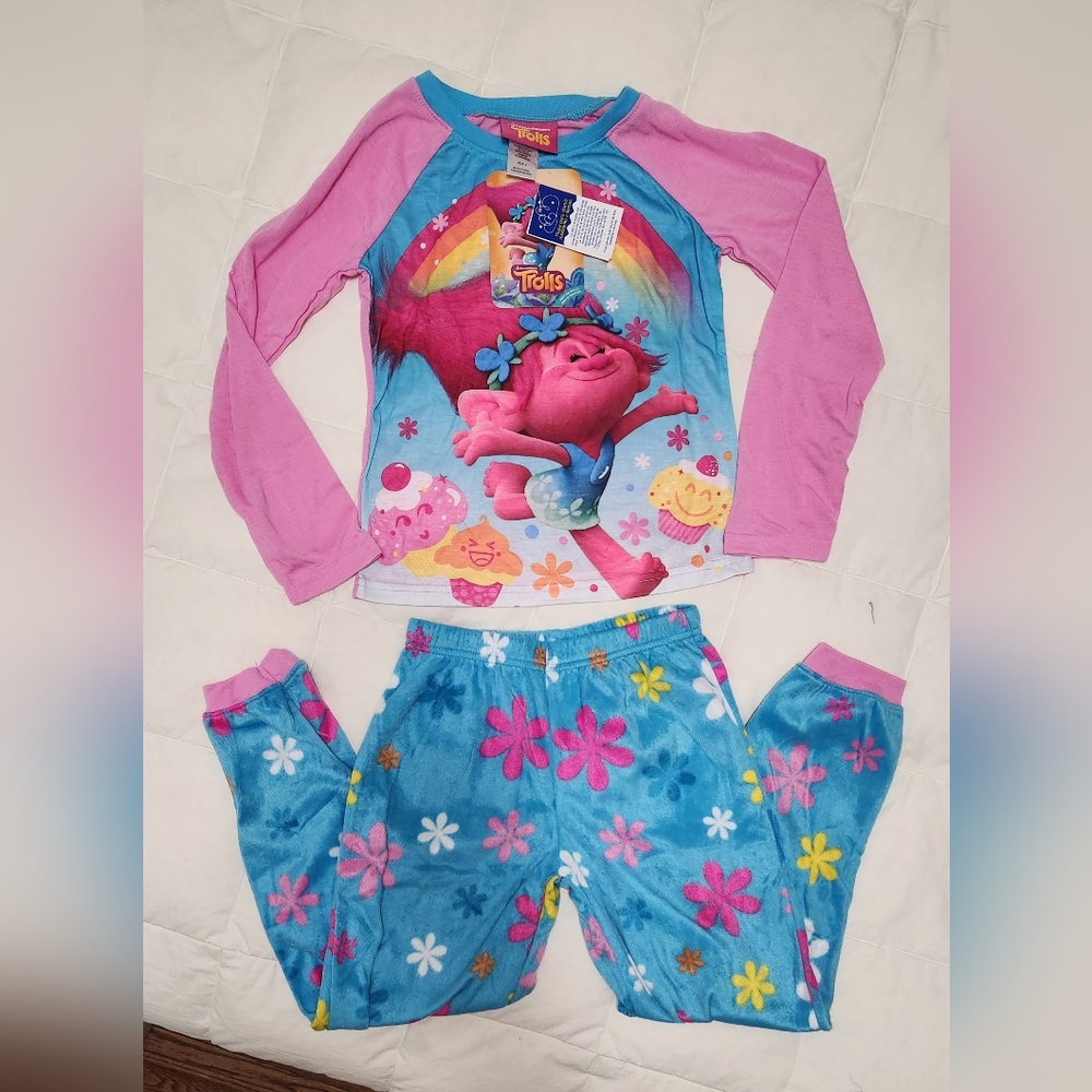 Pajamas | DreamWorks Trolls